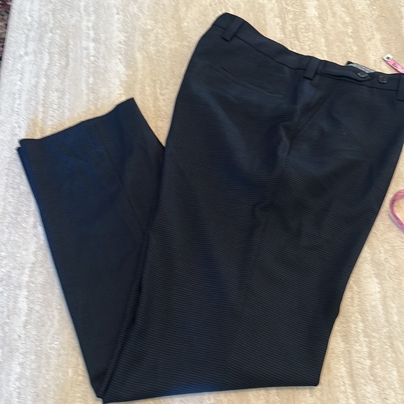 Sand- Men’s navy pants - Picture 10 of 10